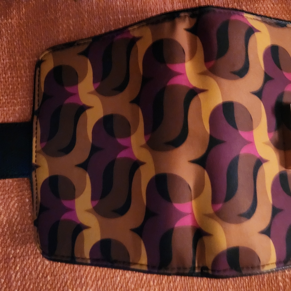 Wallet - Picture 2 of 5
